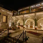 Zara Cave 2* 格雷梅