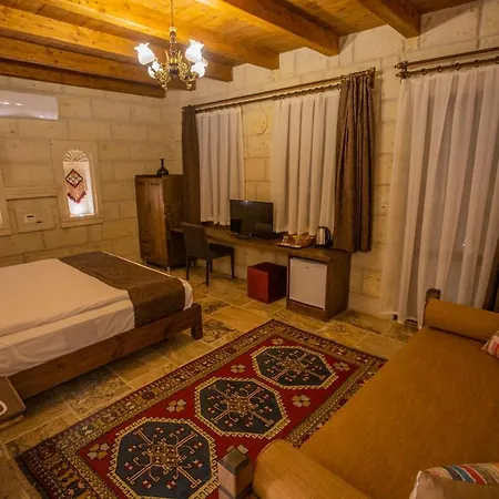 Zara Cave Гореме