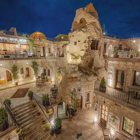 Hotel Zara Cave 2*