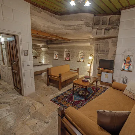 Zara Cave Hotel 2*