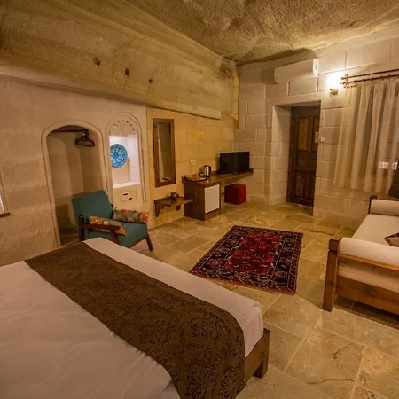 Zara Cave Hotel 2*