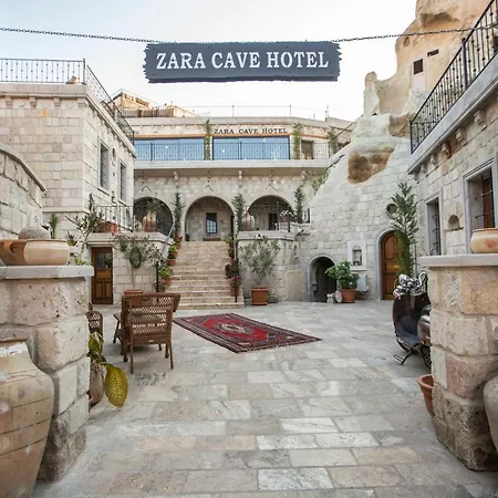 Zara Cave מלון 2*