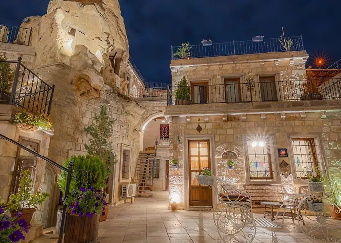 Zara Cave Отель 2*